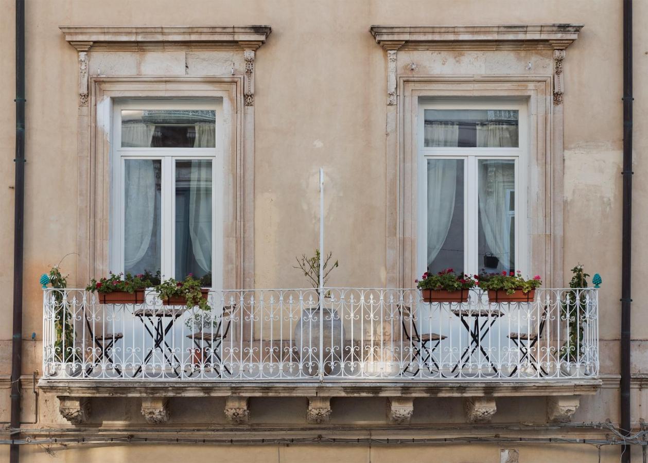 Calafatari B&B Syracuse Bagian luar foto